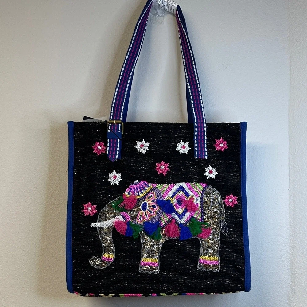 NWT America & Beyond Embellished Critter Tote Safari The Gentle Giant - Picture 1 of 8